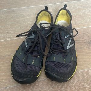 New Balance Men’s Work-out shoes size 11.5